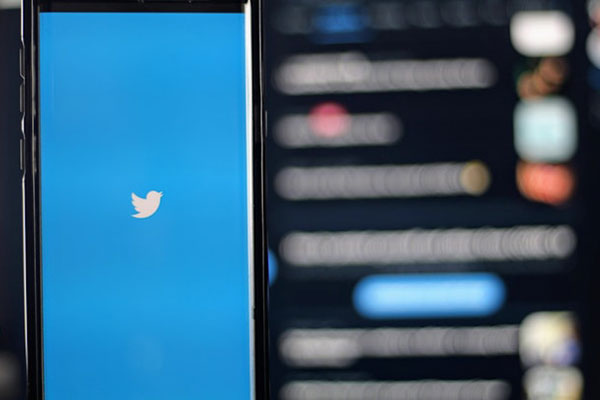 Twitter splash screen